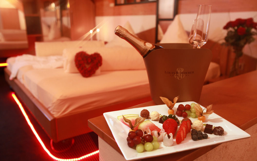 Hotel Am Hirschhorn - Wellness - Spa - And More Wilgartswiesen Luaran gambar